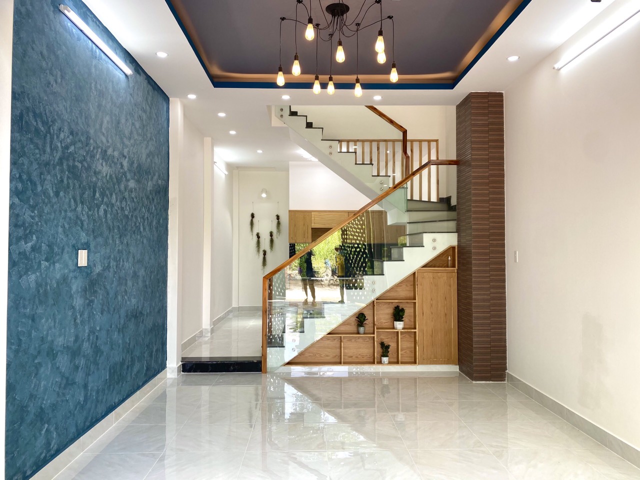 z2430833653574_c0fb50db0fd352d261aa1abd4bf25dff