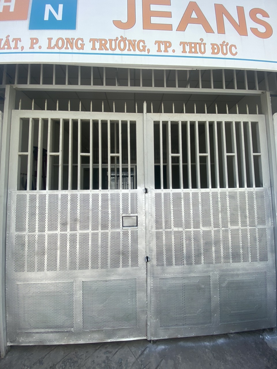 z4291392507593_60cda97290f6d61687b7fb01df414e0b