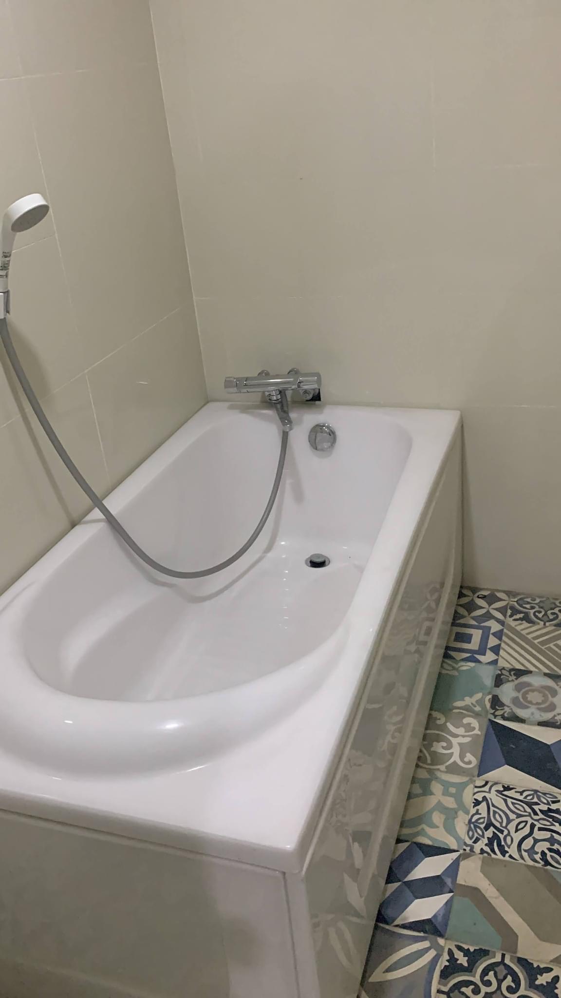 z4350023884642_66a7cb423d6ccf037dfc35e5e6161788