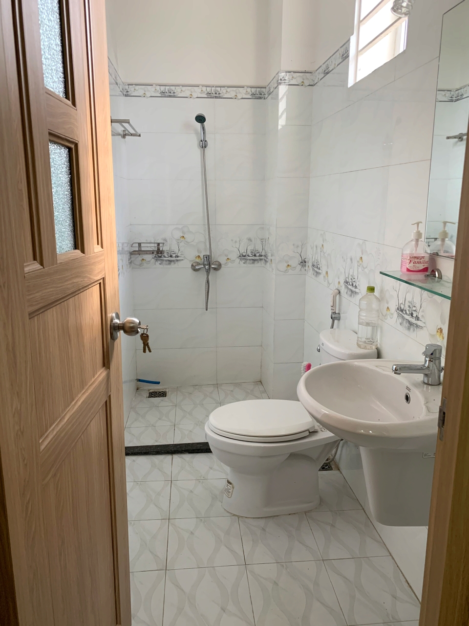 z4373787298486_128f2a4fb50379acbe9162c010337974